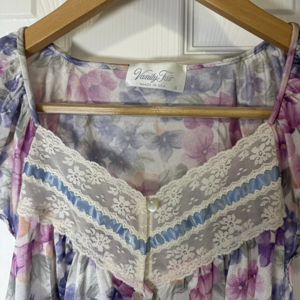 Vanity Fair Midlength Gown SILKY Nylon Nightgown Sz SM Sleeveless FLORAL Vintage